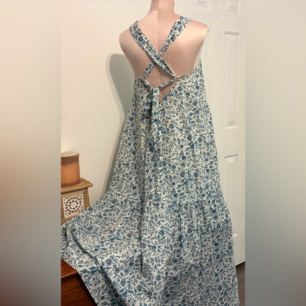 LOFT Adjustable Maxi Dress in XS
